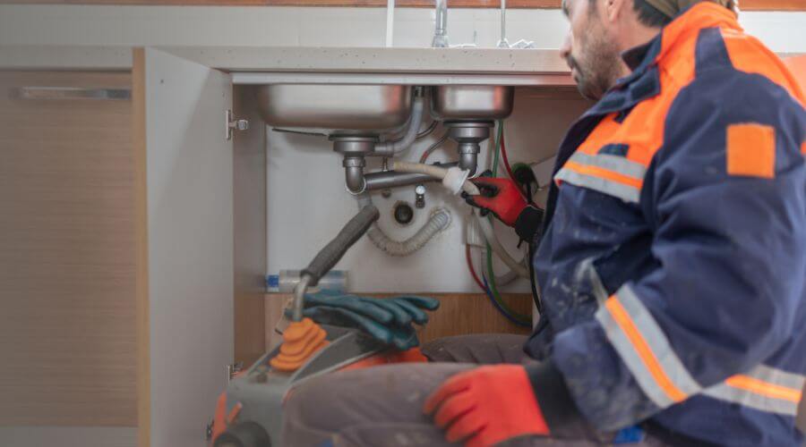 Professional slab leak plumber services in Jacksonville, OR